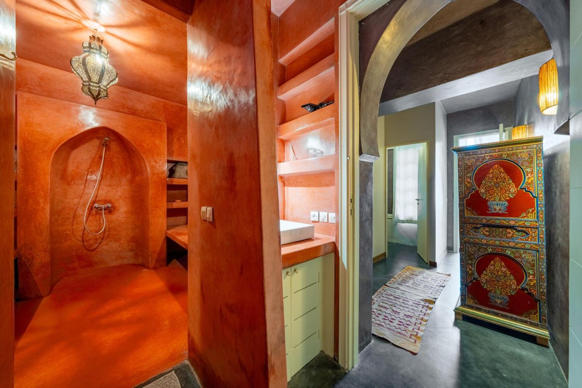 Sabbar Private 4-bedroom With Heated Pool, Free Wifi & Breakfast